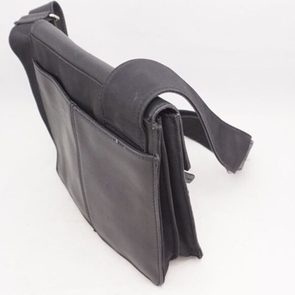 FOSSIL Black Genuine Leather Crossbody Bag - Picture 12 of 12